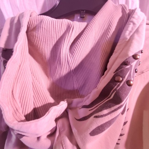 MONARCH Light Weight Hoodie Size Medium - Picture 3 of 8